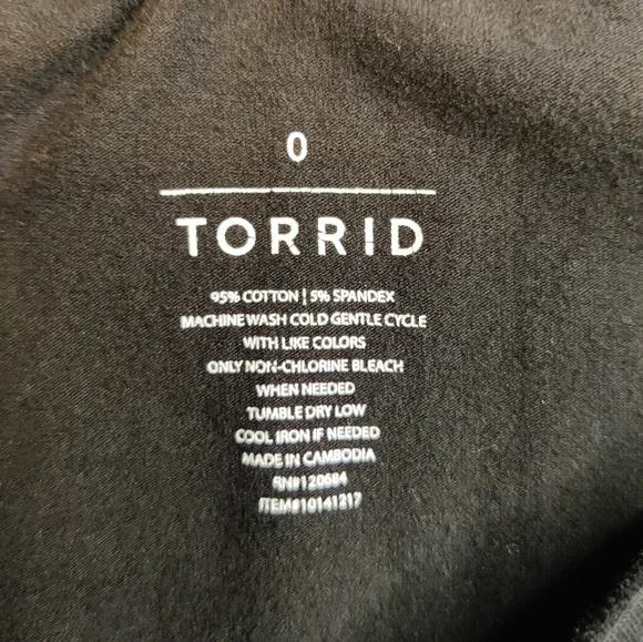 Torrid Black High Low Pencil Skirt Size 0 - Picture 3 of 3